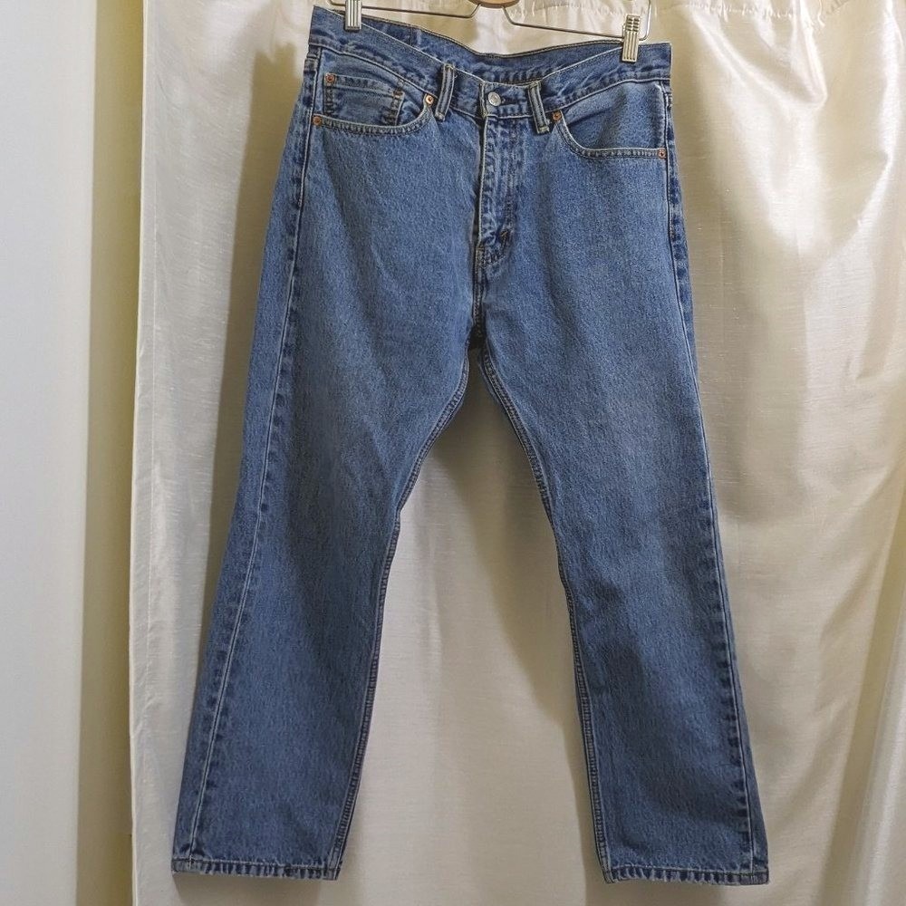 Levi's 505  Med‎ Wash  33x28.5 (29)